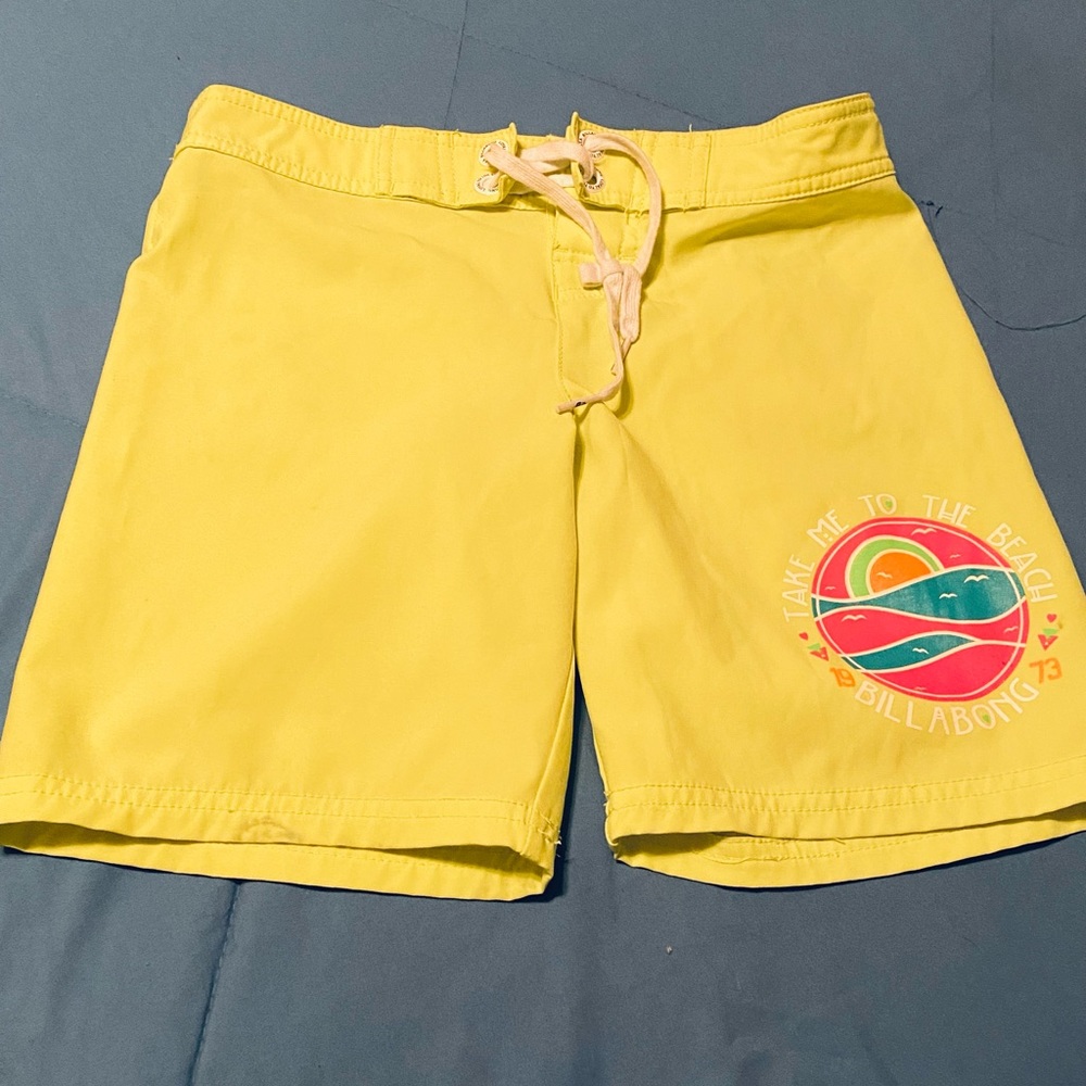 Billabong shorts ( Girls)